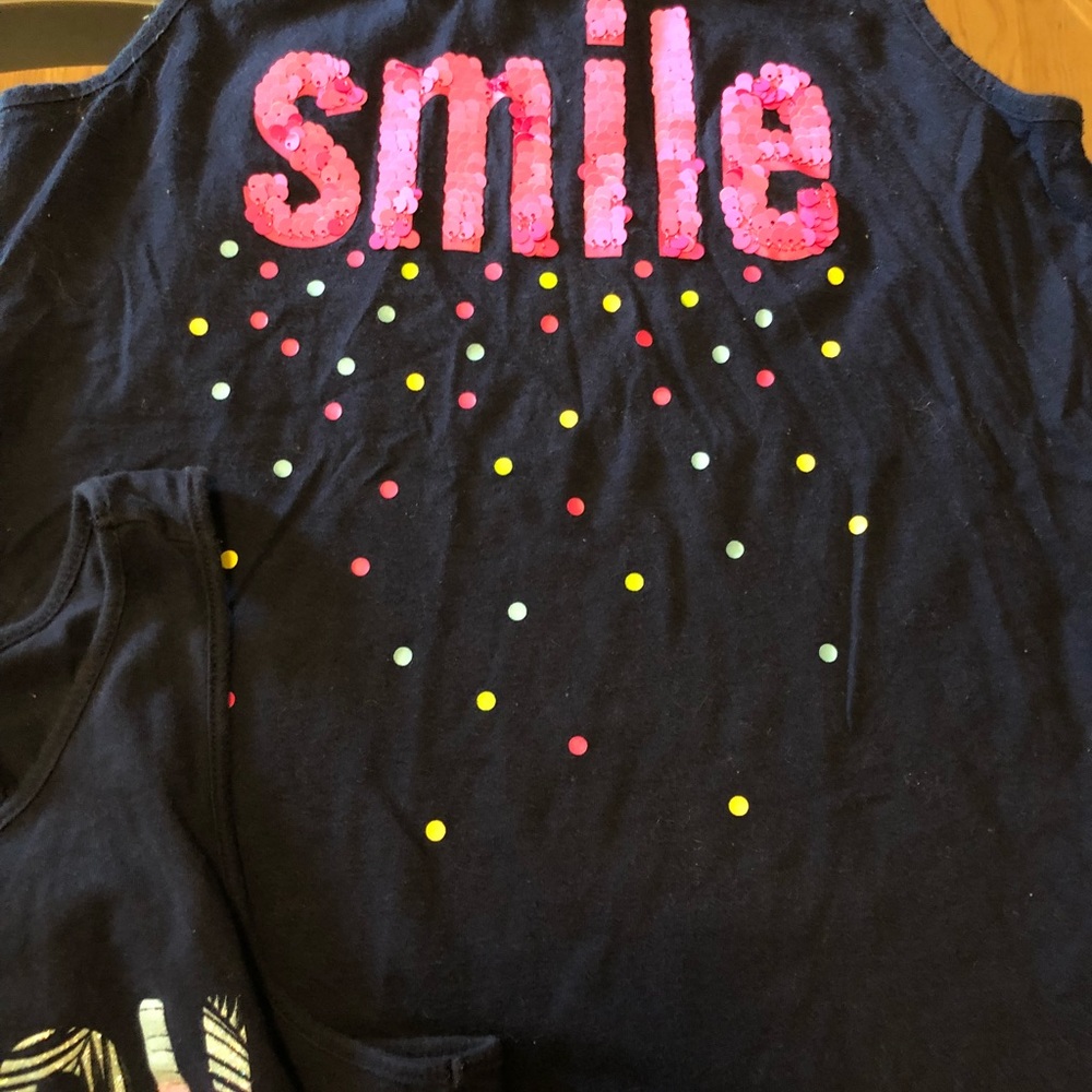 Tank Top bundle - Picture 2 of 4